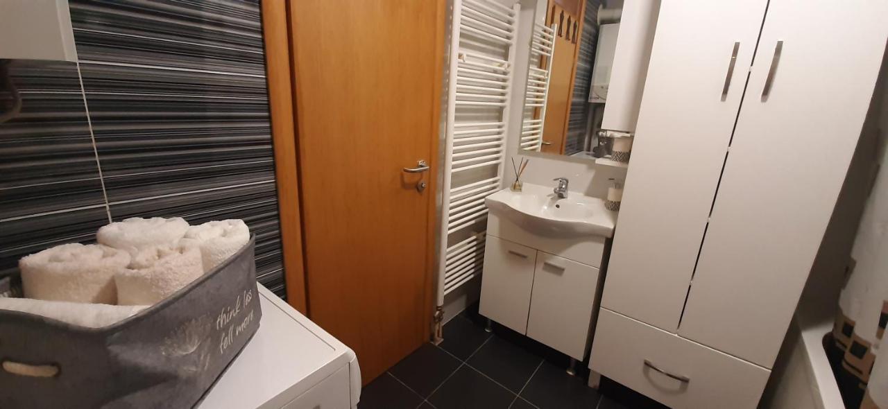 Apartman Stella Istocno Sarajevo Lukavica Luaran gambar